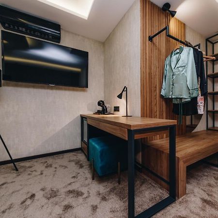 Boutique Luxury Apartments Kragujevac Bagian luar foto