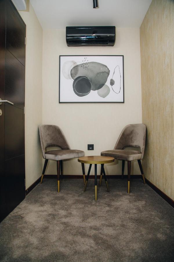 Boutique Luxury Apartments Kragujevac Bagian luar foto