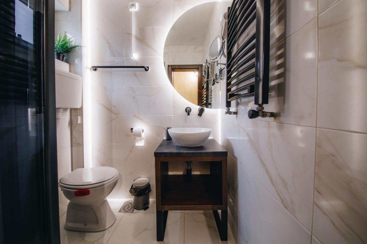 Boutique Luxury Apartments Kragujevac Bagian luar foto