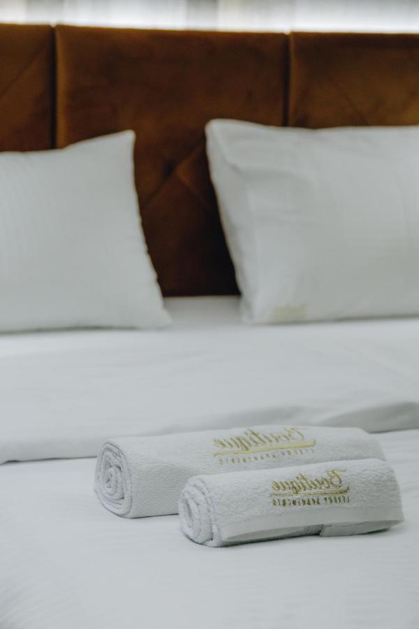 Boutique Luxury Apartments Kragujevac Bagian luar foto