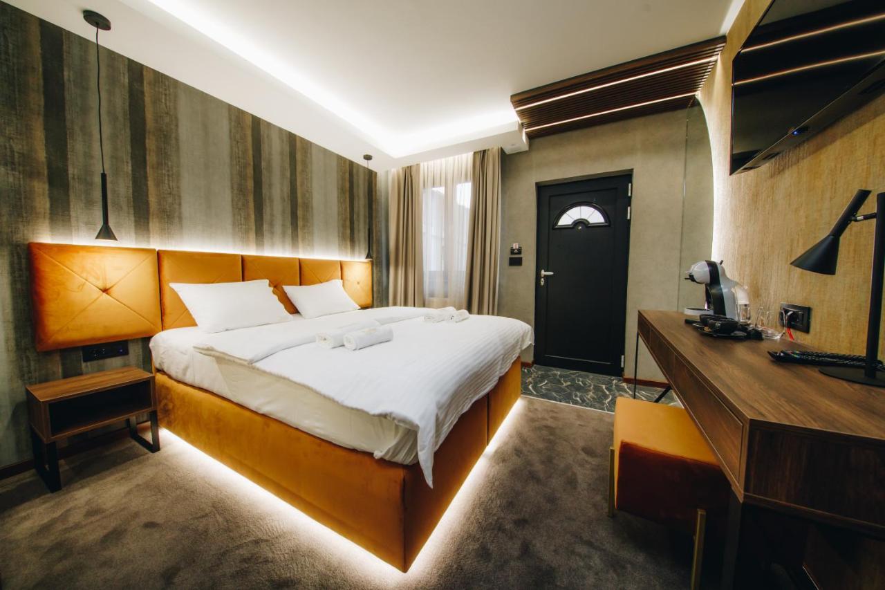 Boutique Luxury Apartments Kragujevac Bagian luar foto